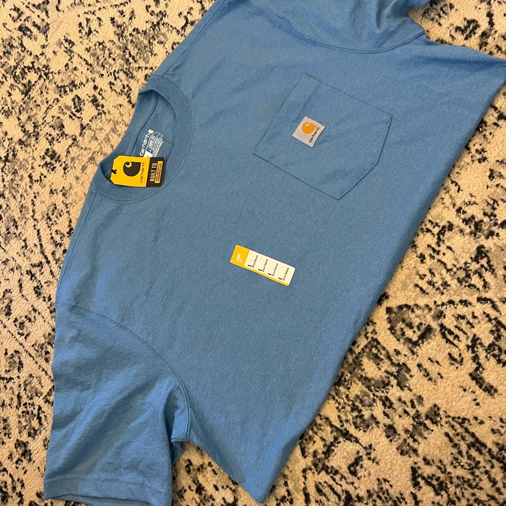 New with tags Carhartt tshirt